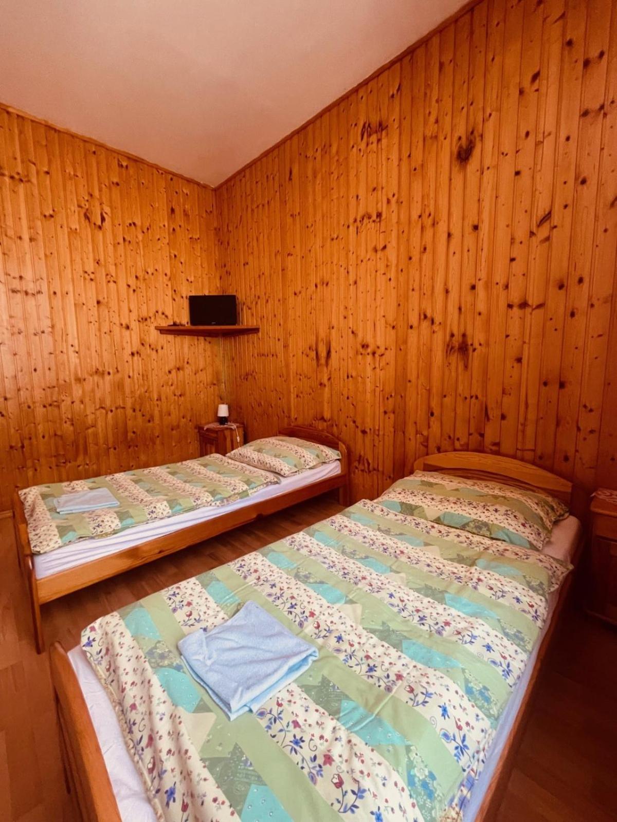 Penzion Dalibor Трутнов Экстерьер фото