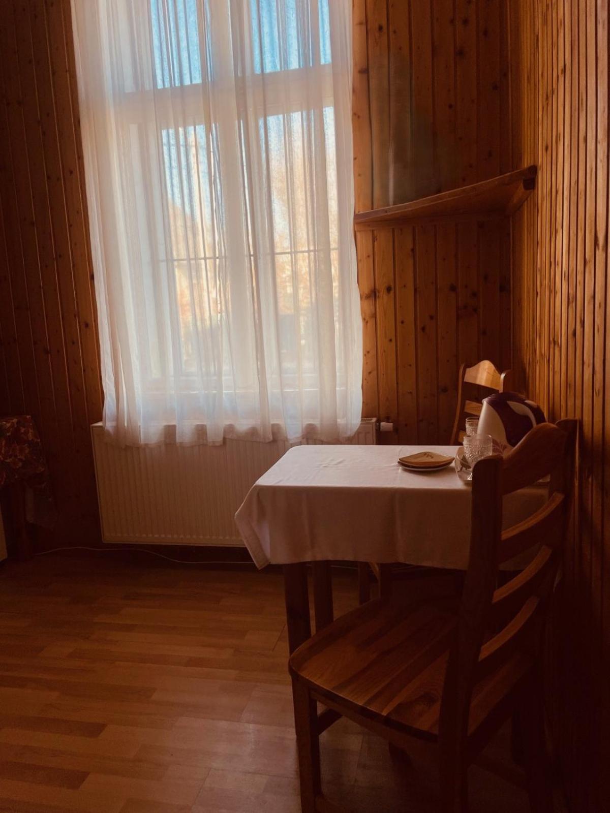 Penzion Dalibor Трутнов Экстерьер фото